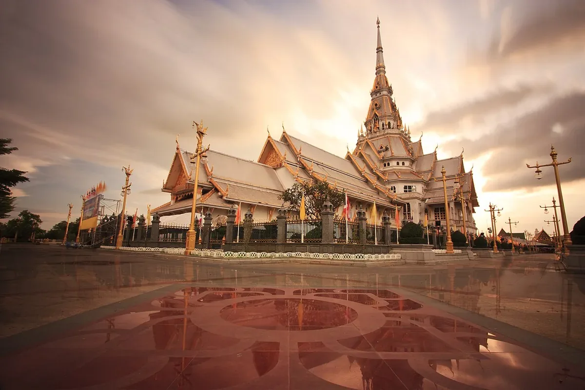 วัดโสธรวรารามวรวิหาร จังหวัดฉะเชิงเทรา