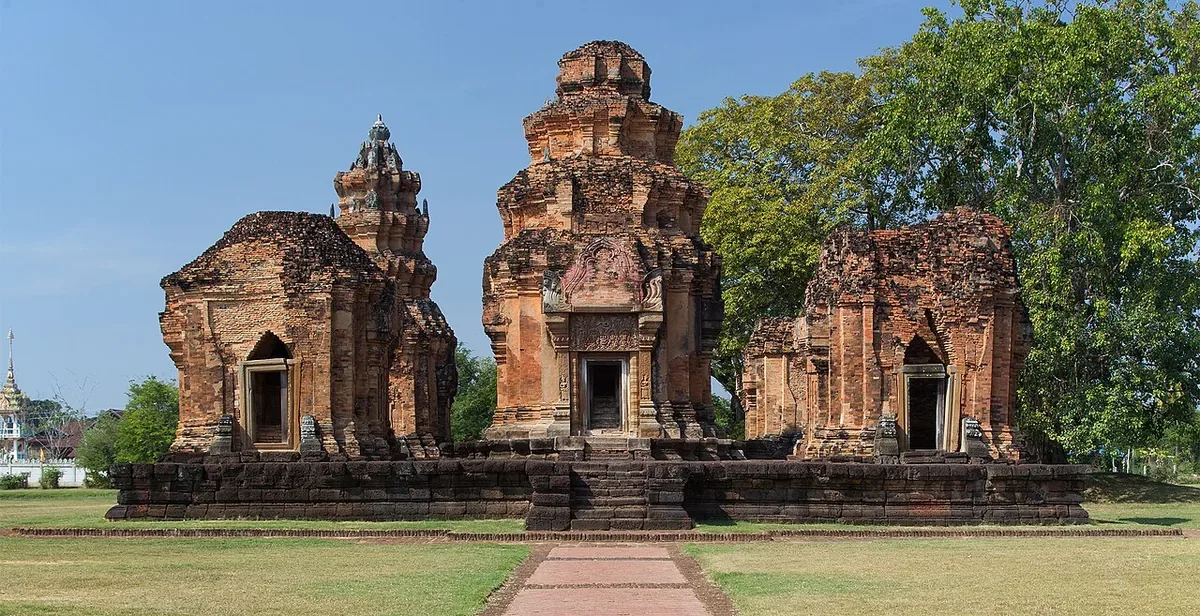ปราสาทศีขรภูมิ จังหวัดสุรินทร์